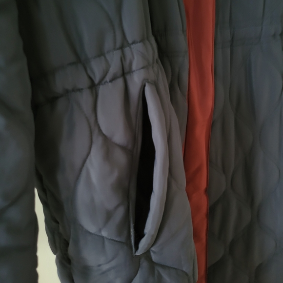 Summersalt‎ Long Colorblock Eco Quilted Coat Midnight & Black Cherry 1XL - Picture 7 of 11
